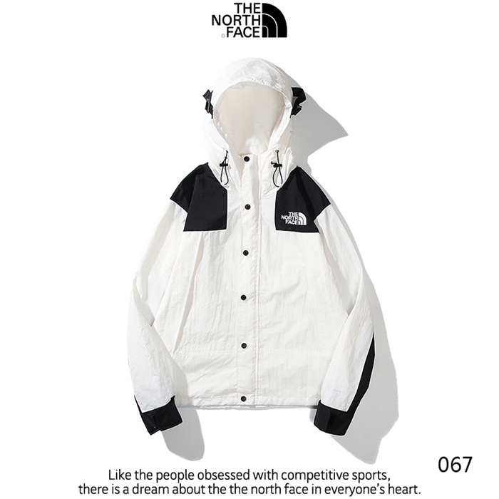 The North Face Men's Outwear 258